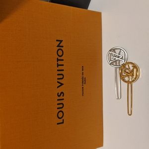 Louis Vuitton Hair Clips